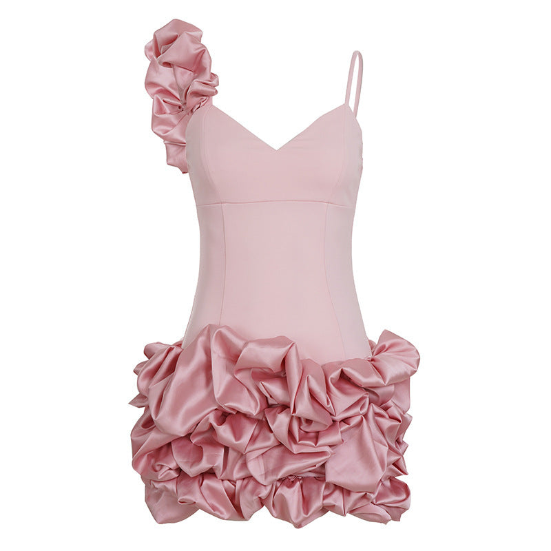 Damen Minikleid mit voluminösen Rüschendetails und einseitigen Träger EB