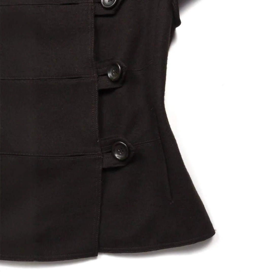 Damen Figurumspielende Kurzarmjacke mit Knopfdetails EB