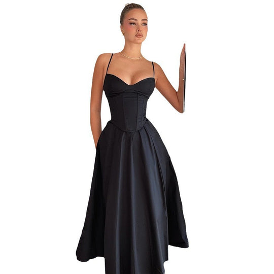 Damen Elegantes Abendkleid mit tailliertem Oberteil und schwingendem Rock EB