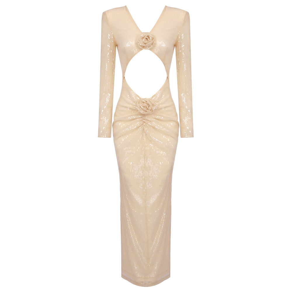 Damen figurumspielendes Abendkleid mit transparenten Cut-Out-Details und edler Rosenapplikation EB