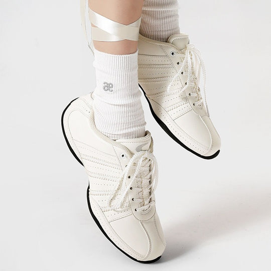 Damen sportliche Sneaker mit atmungsaktivem Obermaterial und rutschfester Sohle EB