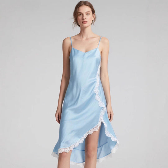 Damen Nachtkleid mit zartem Spitzeinsatz und elegantem Schnitt EB