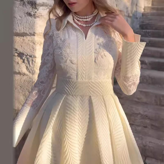 Damen Elegantes Maxikleid mit Spitzenärmeln und Taillengürtel EB