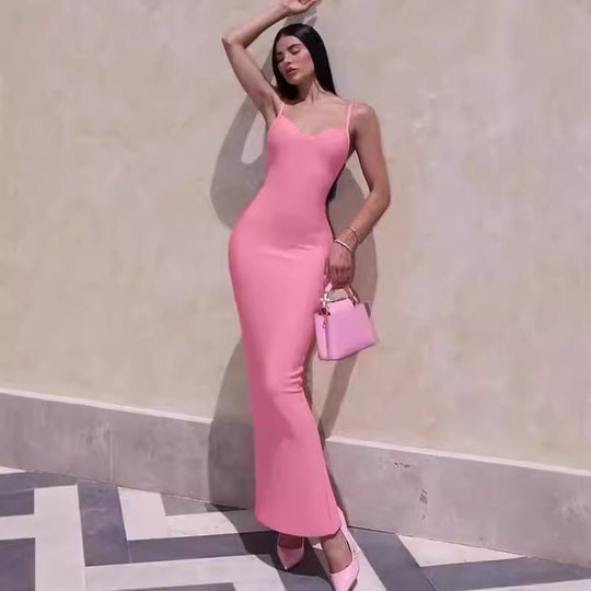 Damen Elegantes Maxikleid mit Spaghetti-Trägern und figurschmeichelndem Schnitt EB