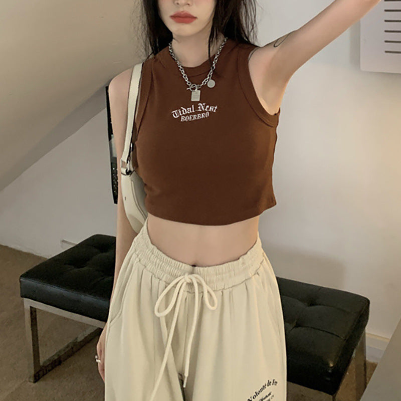 Damen-Crop-Top mit hohem Kragen und dezentem Schriftzug EB