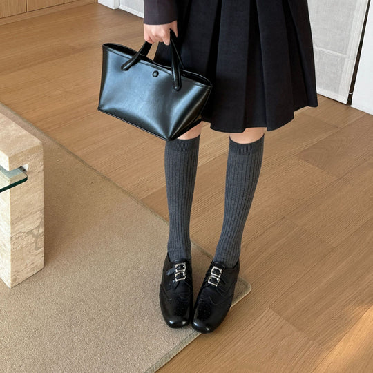 Damen klassische Schnürschuhe mit edlen Zierschnallen EB