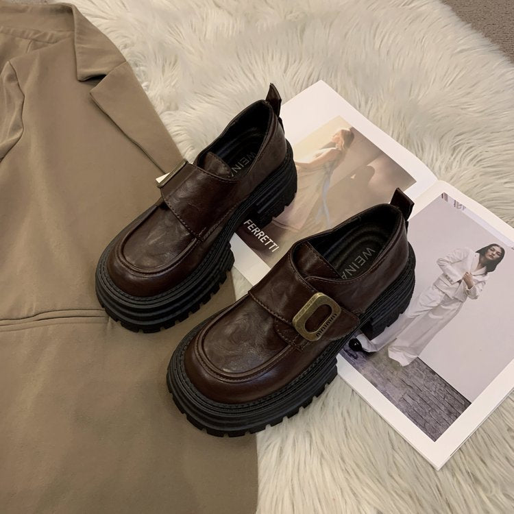 Damen modische Chelsea-Boots mit robustem Plateau und stylischer Schnallenverzierung EB