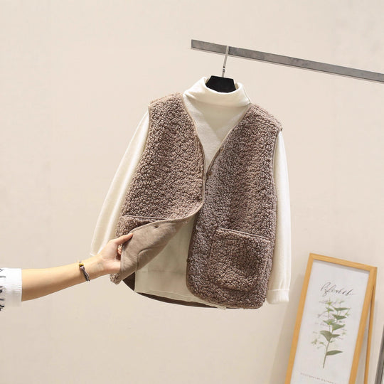 Damen Ärmellose Teddyweste mit Knopfleiste und aufgesetzten Taschen EB