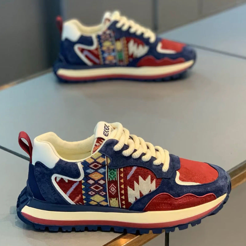 Damen Sportliche Sneakers mit einzigartigem Ethno-Muster und dämpfender Sohle EB