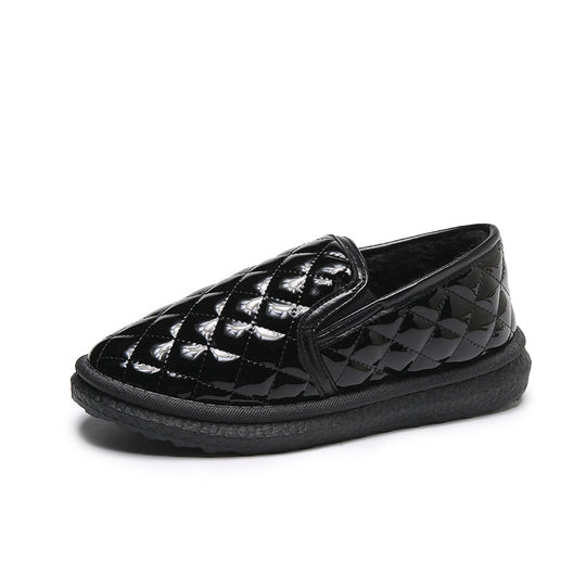 Damen gefütterte Slip-On Hausschuhe mit rutschfester Sohle und modischem Steppdesign EB