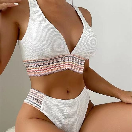 Damen Bikini mit hohem Beinausschnitt und elastischem Streifenmuster EB