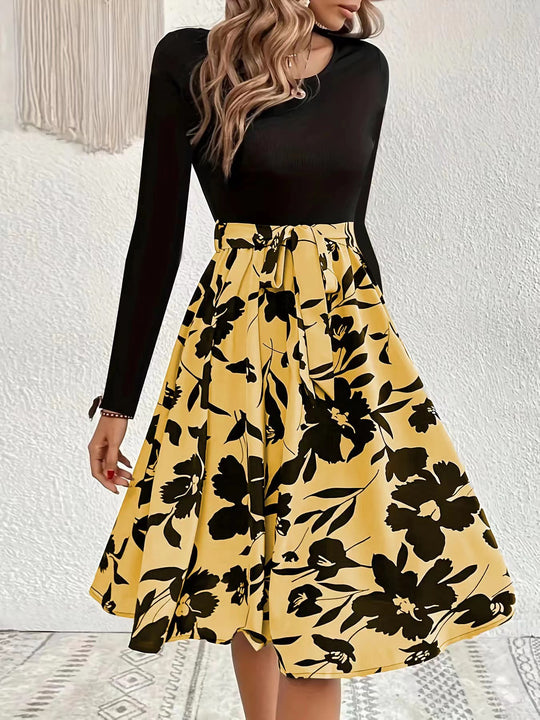 Damen Elegantes Midikleid mit floralem Print und gesmoktem Oberteil EB