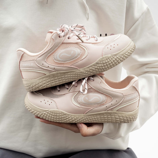 Damen Sportliche Sneakers mit innovativem atmungsaktivem Mesh-Obermaterial und dämpfender Sohle EB