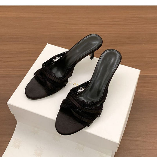 Damen elegante Mules mit zartem Spitzenabschluss EB
