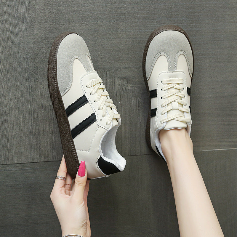 Damen Sportliche Sneakers mit innovativer Sohlentechnologie und modischen Akzenten EB