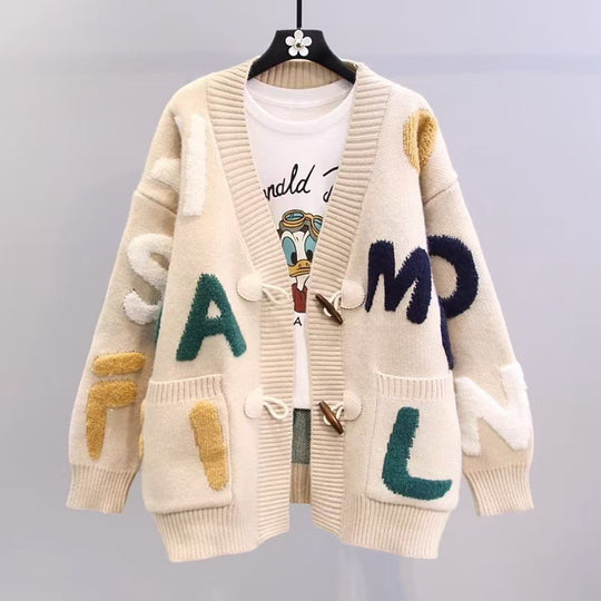 Damen Grobstrick-Cardigan mit bunten Applikationen und großen Taschen EB