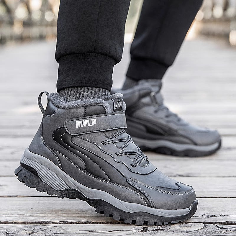 Damen Winterstiefel mit isolierendem Futter und strapazierfähiger Profilsohle EB