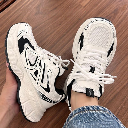 Damen Sportliche Sneakers mit atmungsaktivem Obermaterial und dämpfender Sohle EB