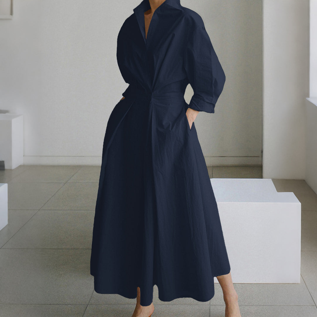 Damen nan tailliertes Hemdblusenkleid mit kastigem Kragen, mittellangen Ärmeln, Seitentaschen und ausgestelltem Tellerrock EB