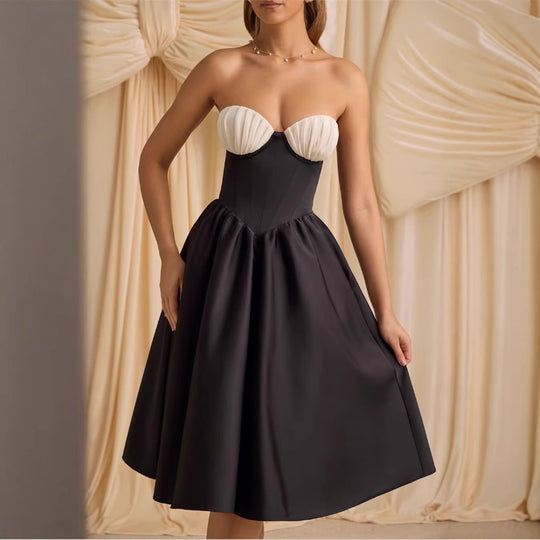 Damen trägerloses Cocktailkleid mit voluminösem Rock und elegantem Oberteil EB