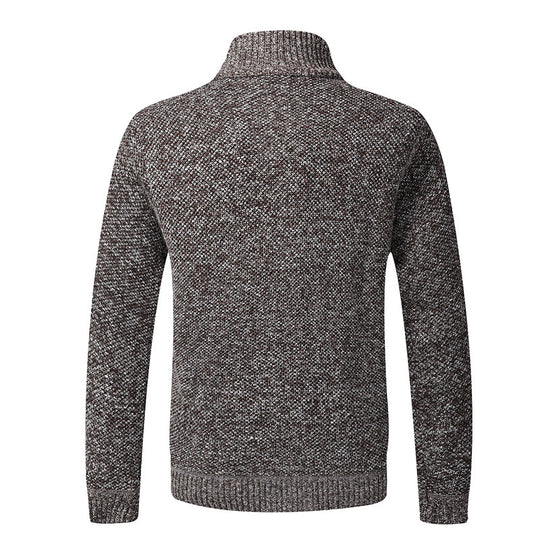Herren modische Strickjacke mit hochgeschlossenem Kragen und praktischen Taschen EB