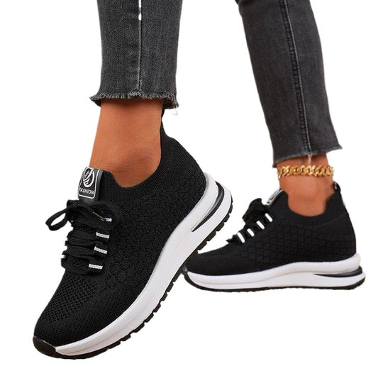 Damen Atmungsaktive und flexible Sneakers mit elastischem Schnürsystem EB
