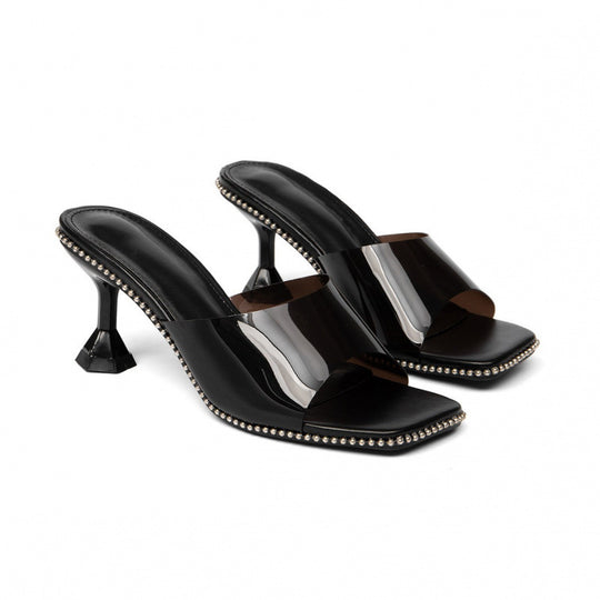 Damen elegante Mules mit glänzendem Material und funkelnden Perlendetails EB