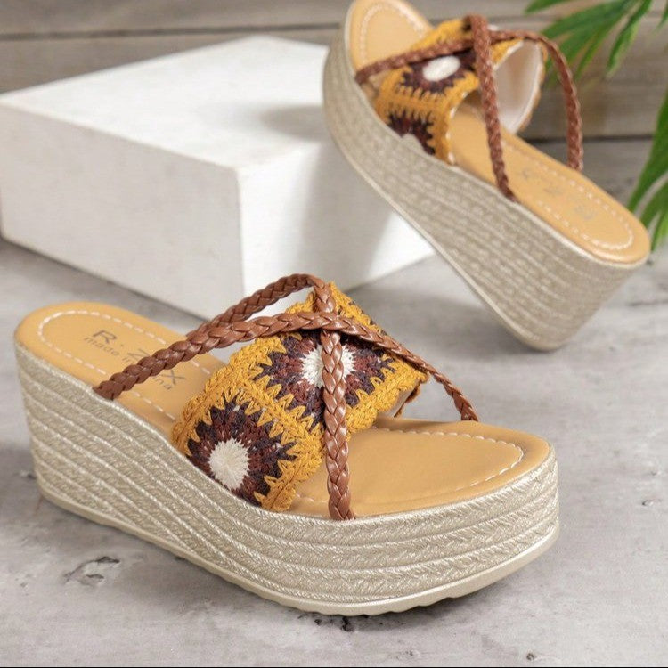 Damen Trendige Keil-Sandalen mit geflochtenem Riemen und komfortablem Fußbett EB