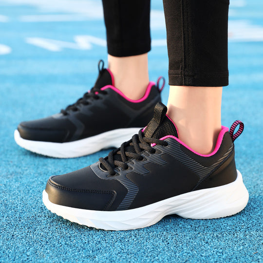 Unisex nan urbaner Komfort-Sneaker mit gepolsterter Keilsohle atmungsaktiver Meshzunge und robustem Kunstlederbesatz EB