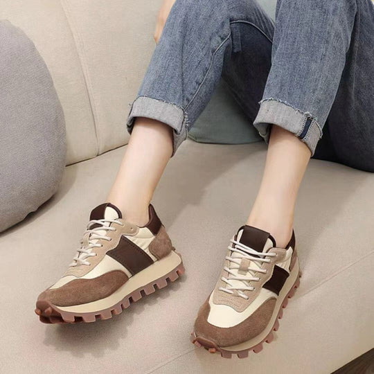 Damen Sportliche Freizeitsneakers mit rutschfester und atmungsaktiver Sohle EB