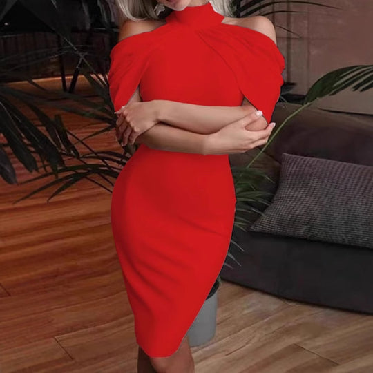 Damen Elegantes Maxikleid mit schulterfreiem Design und raffinierten Drapierungen EB