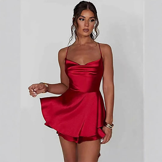 Damen Charmantes Minikleid mit Schichten und Spaghettiträgern EB