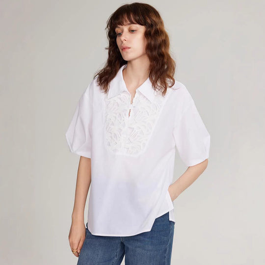 Damen Elegante Bluse mit traumhaftem Stickdesign und Knopfdetails EB