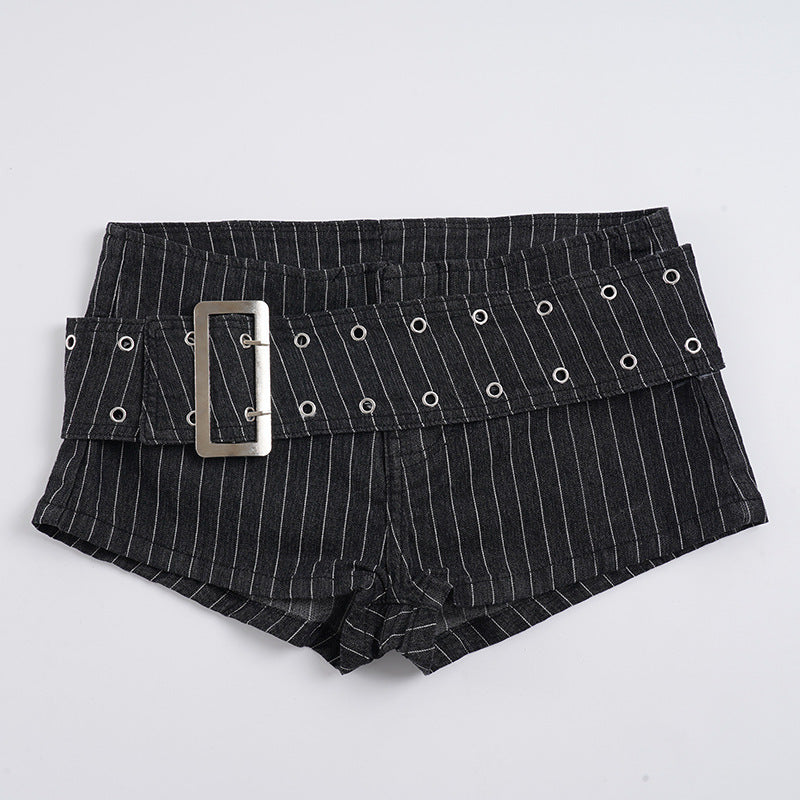 Damen modische Shorts mit breitem Gürtel und dekorativen Ösen EB