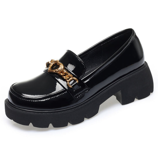 Damen Modische Mokassins mit dekorativem Kettendetail und robuster Sohle EB