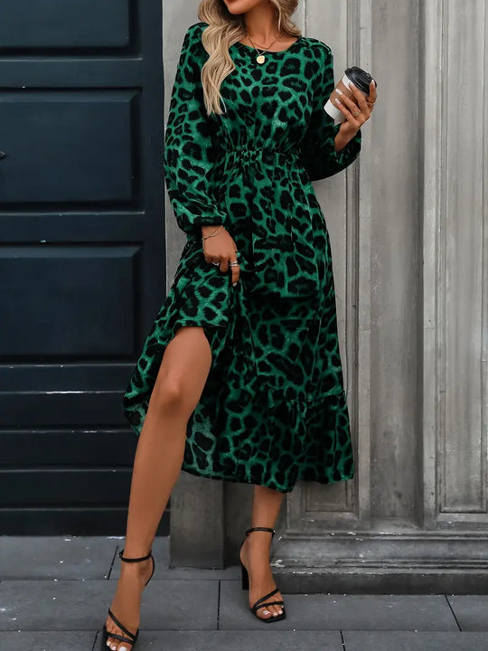 Damen Maxikleid mit tierischem Muster und fließendem Schnitt EB