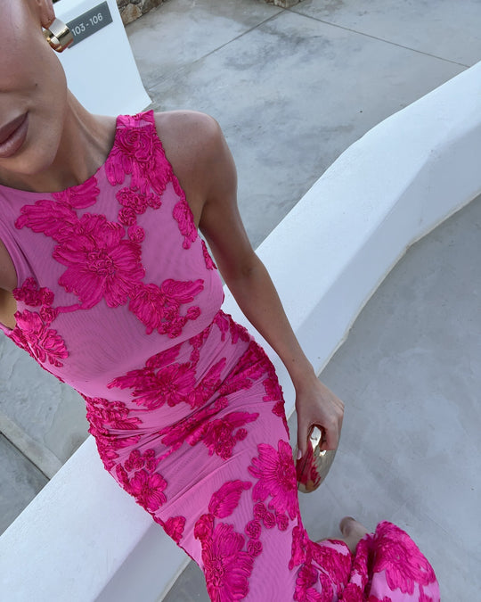 Damen Maxi-Kleid mit floralem 3D-Stickdesign und figurbetonter Silhouette EB