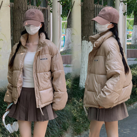 Damen Modische sowie isolierte Pufferjacke mit hochschließendem Kragen und seitlichen Reißverschlusstaschen EB