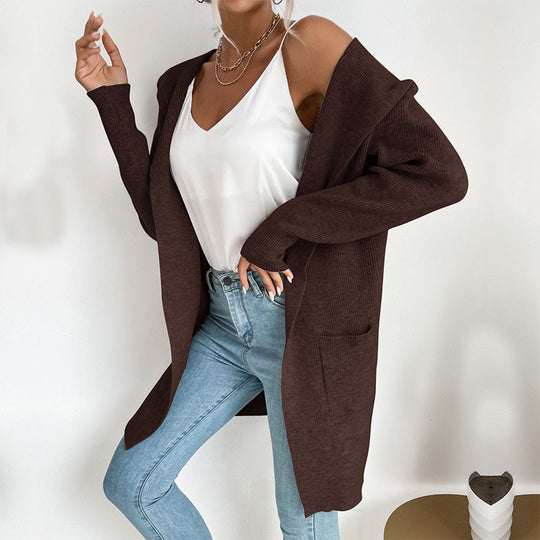 Damen Strickjacke mit tiefem V-Ausschnitt und praktischen Taschen EB