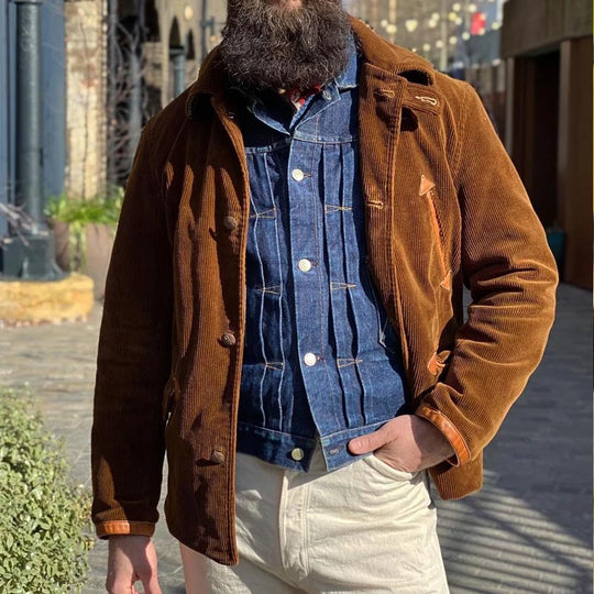 Herren cordjacke mit praktischem Taschen-Detail und Knopfverschluss EB