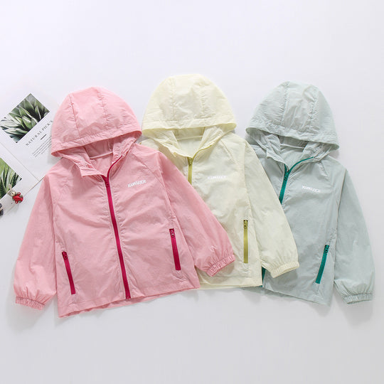Damen nan ultraleichte Kapuzen-Nylonjacke mit UV-Schutz, winddichter Ausstattung und Reißverschlusstaschen R&B