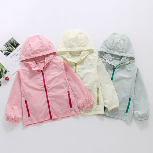 Damen nan ultraleichte Kapuzen-Nylonjacke mit UV-Schutz, winddichter Ausstattung und Reißverschlusstaschen R&B