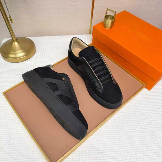 Damen Sportliche Sneakers mit kombinierter Oberflächenstruktur und anatomischem Fußbett EB