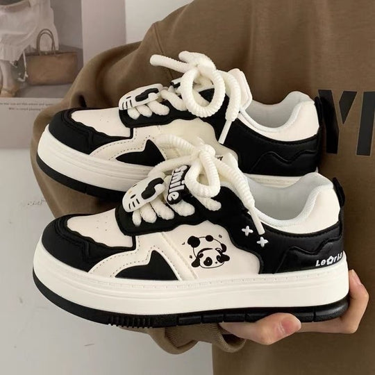 Damen Modische Sneakers mit spielerischem Panda-Design und rutschfester Sohle EB