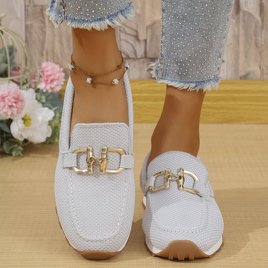 Damen  elegante Slipper Loafer mit gepolsterter Innensohle und dekorativer Metallapplikation EB