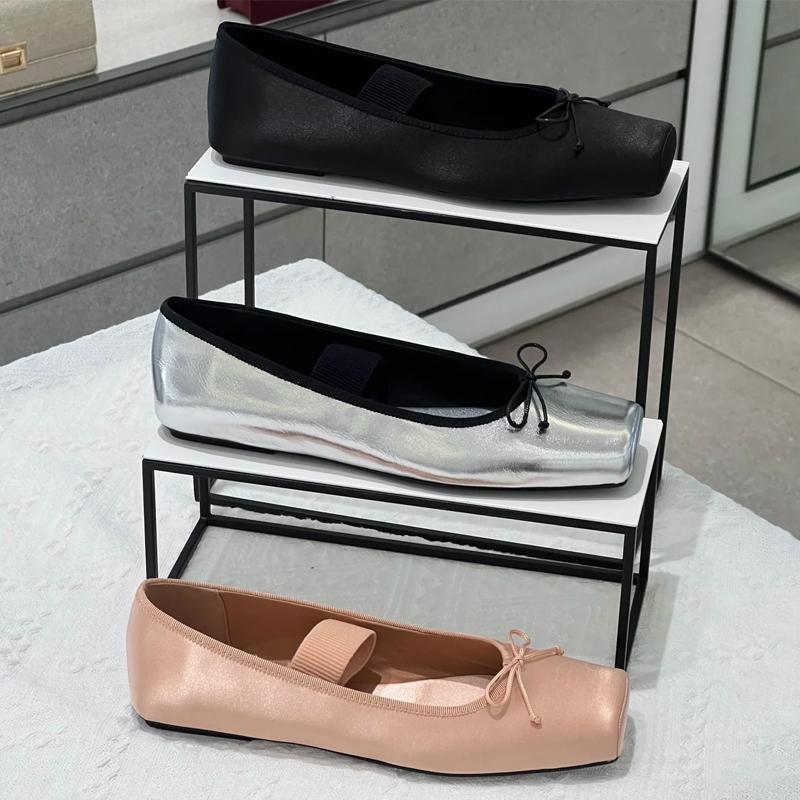 Damen Ballerinas aus hochwertigem Kunstleder mit eleganten Schleifendetails EB