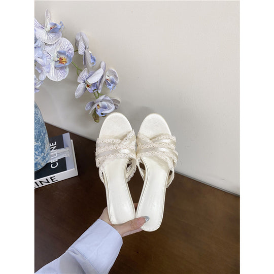 Damen High Heel Sandaletten mit zierlichen Spitzenverzierungen EB