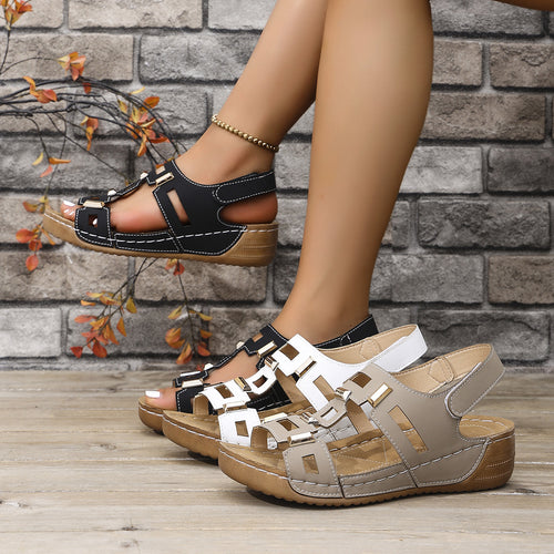 Damen Sportliche Sandalen mit modischen ausgeschnittenen Verzierungen EB