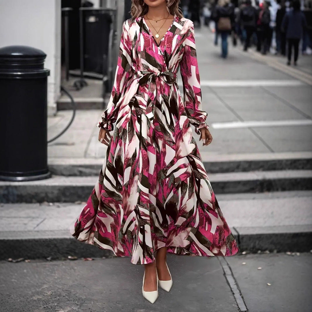 Damen Maxi-Kleid mit eleganter Taillierung und voluminösem Rock EB