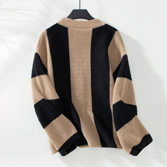 EB | Gestreifter Strick Strickjacke